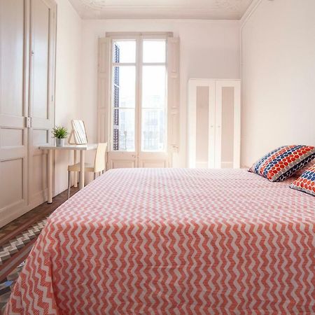 B21-Apartamento Modernista Para Grupos Barcelona Exterior foto